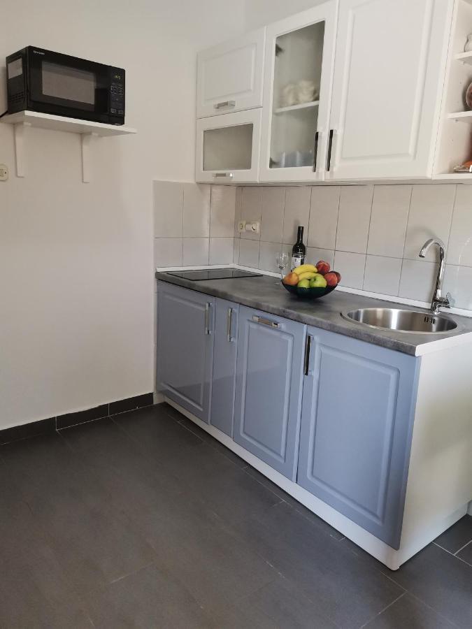 Apartments Zora เซนญ์ ภายนอก รูปภาพ