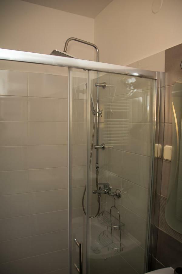 Apartments Zora เซนญ์ ภายนอก รูปภาพ