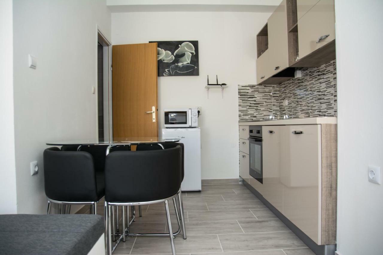 Apartments Zora เซนญ์ ภายนอก รูปภาพ