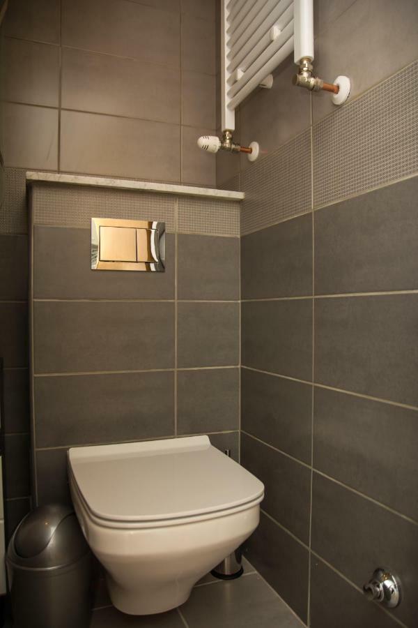 Apartments Zora เซนญ์ ภายนอก รูปภาพ