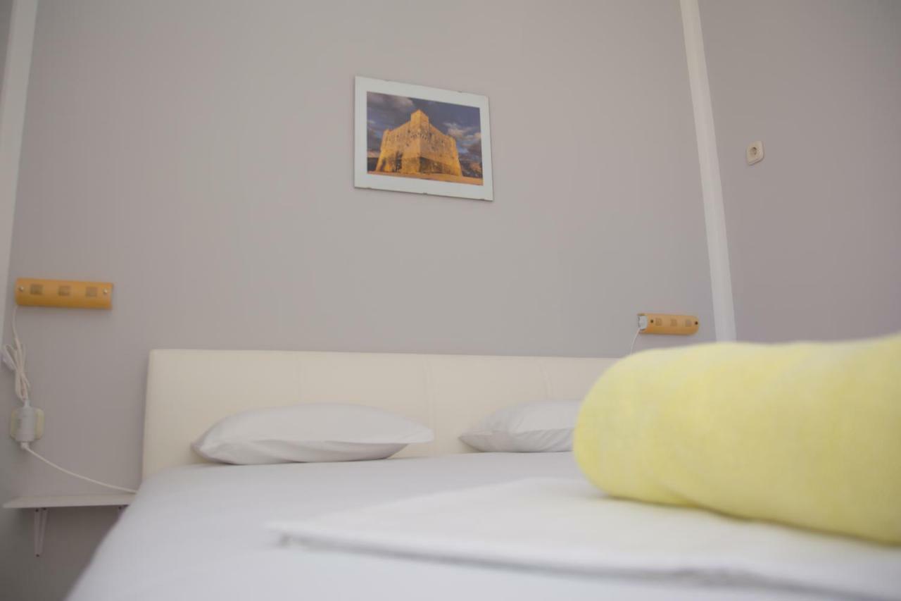 Apartments Zora เซนญ์ ภายนอก รูปภาพ